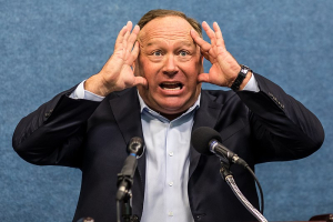 Infamous Conspiracy Theorist Alex Jones Receives Seven-Figure Bitcoin Donation