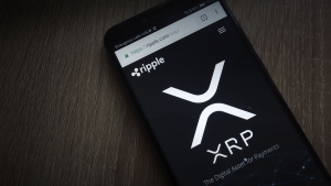 XRP Absorbs $1.1 Million in Fund Flows as Investors Bet on Ripple Side