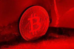 Bitcoin Crashes to $27,000, $183 Million Liquidated. What's Behind Dramatic Plunge?