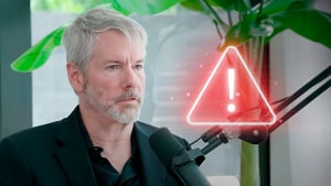 Michael Saylor Issues Critical Warning to BTC Holders