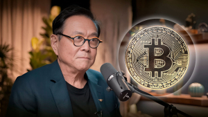 'Rich Dad Poor Dad' Author Says 'Bet on Bitcoin,' Naming This Astonishing Reason
