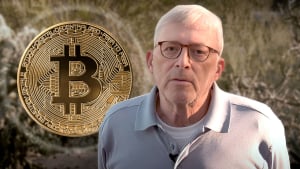 Legendary Trader Peter Brandt Spots Major Bitcoin (BTC) Buy Signal