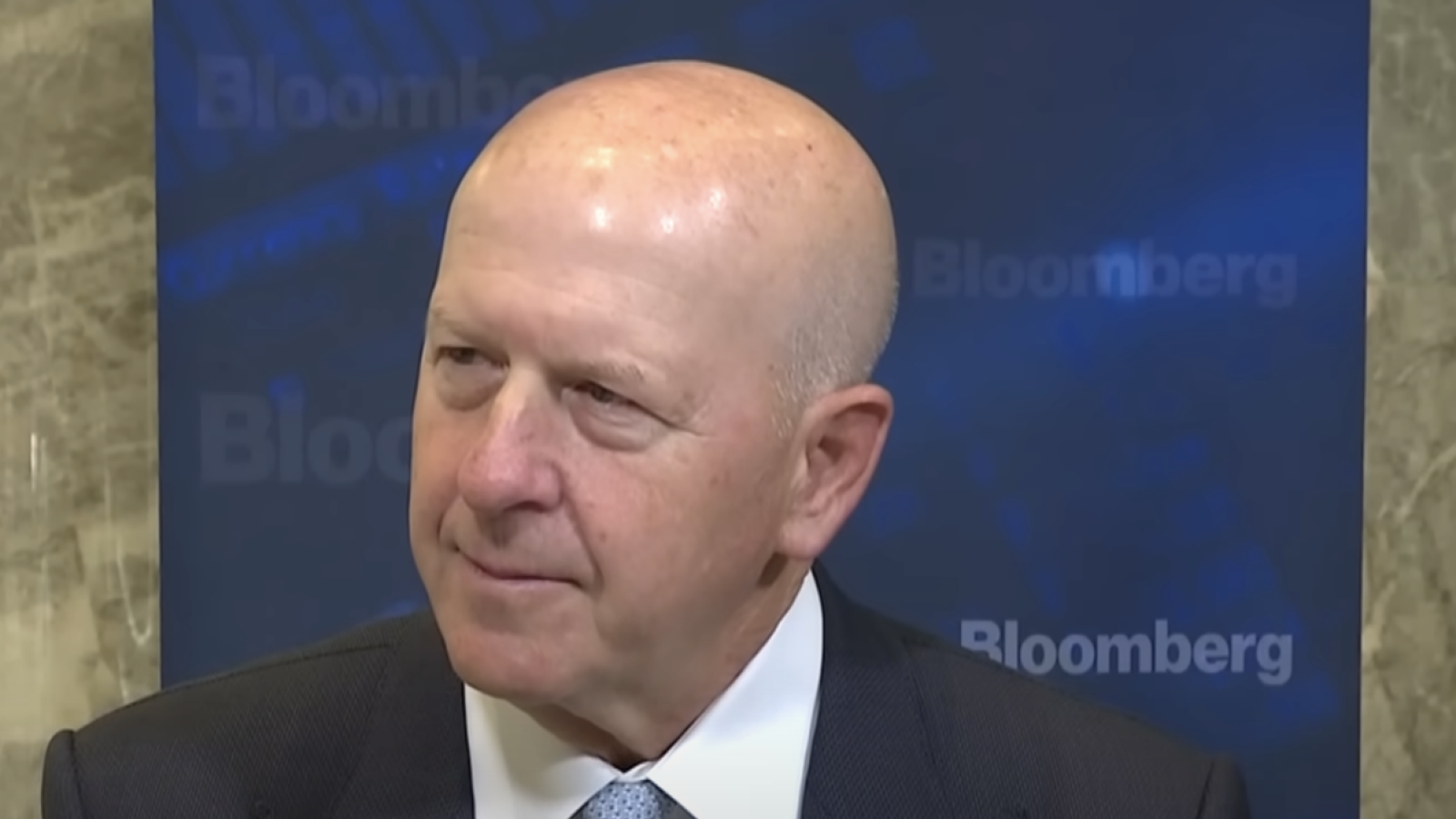 Goldman Sachs Boss Says Bitcoin Doesn't Threaten US Dollar