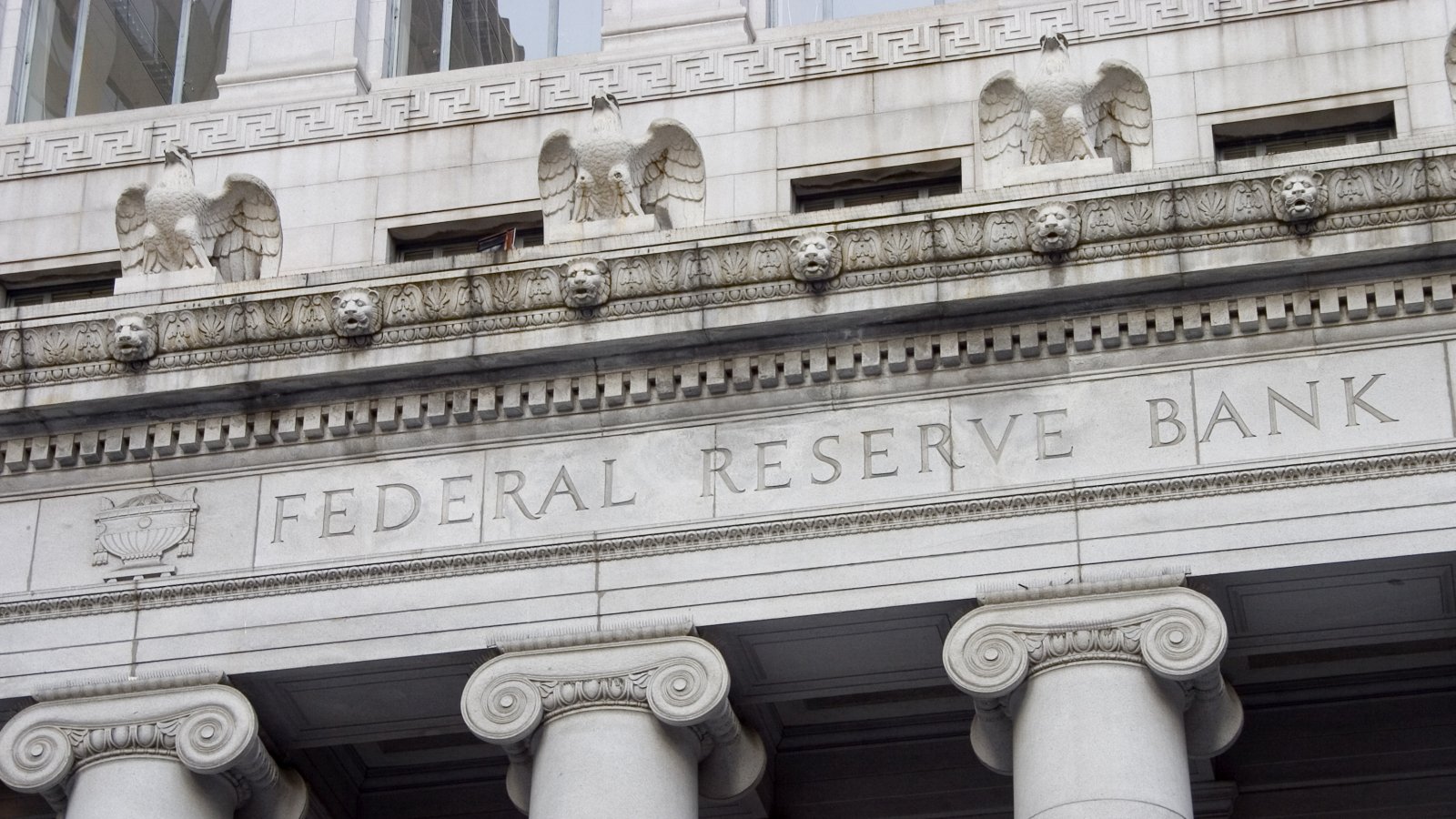 Fed Official Shares His Take on Bitcoin Reserve 