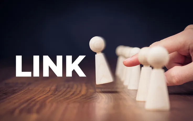 Chainlink (LINK) Storms into Top 10 After 40 Percent Rally While EOS Lags Behind