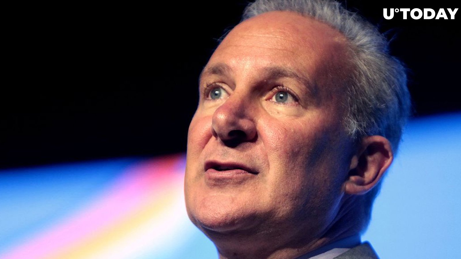 Bitcoin Price Has Fallen 53% Priced in Gold since June 2019 – HODLers Remain Delusional: Peter Schiff