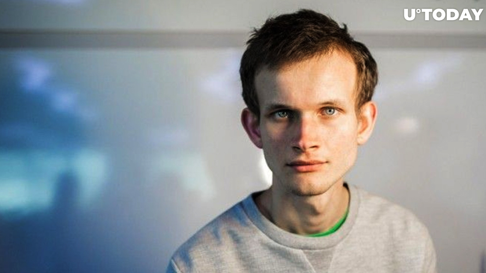 Vitalik Buterin Suggests Building "Our Own App Store," Now That Google Plans to Enforce Its IAP Billing for App Sellers