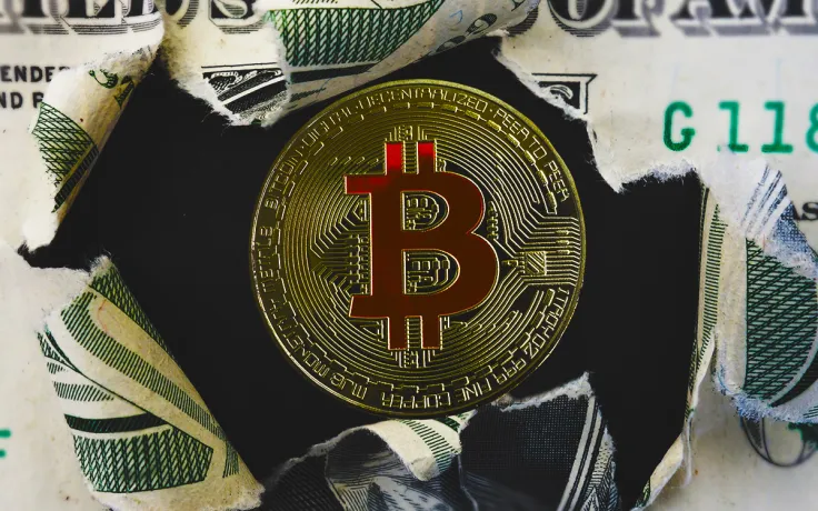 Someone Just Paid Whopping $82K to Send $1 Worth of Bitcoin