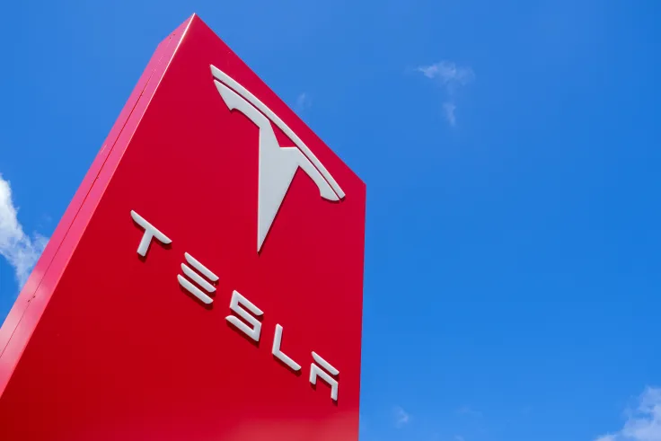 Elon Musk Responds to Michael Saylor's Call to Convert Tesla's Balance Sheet Into Bitcoin