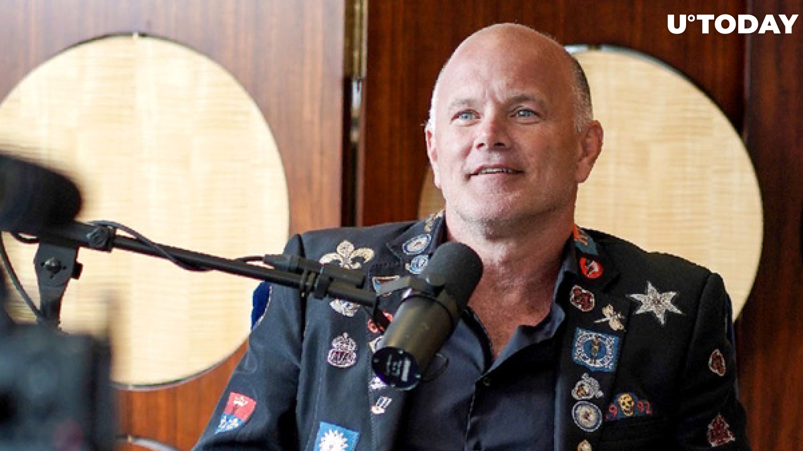 If You’re Not Long Bitcoin, You’re Short, Mike Novogratz Explains Why 