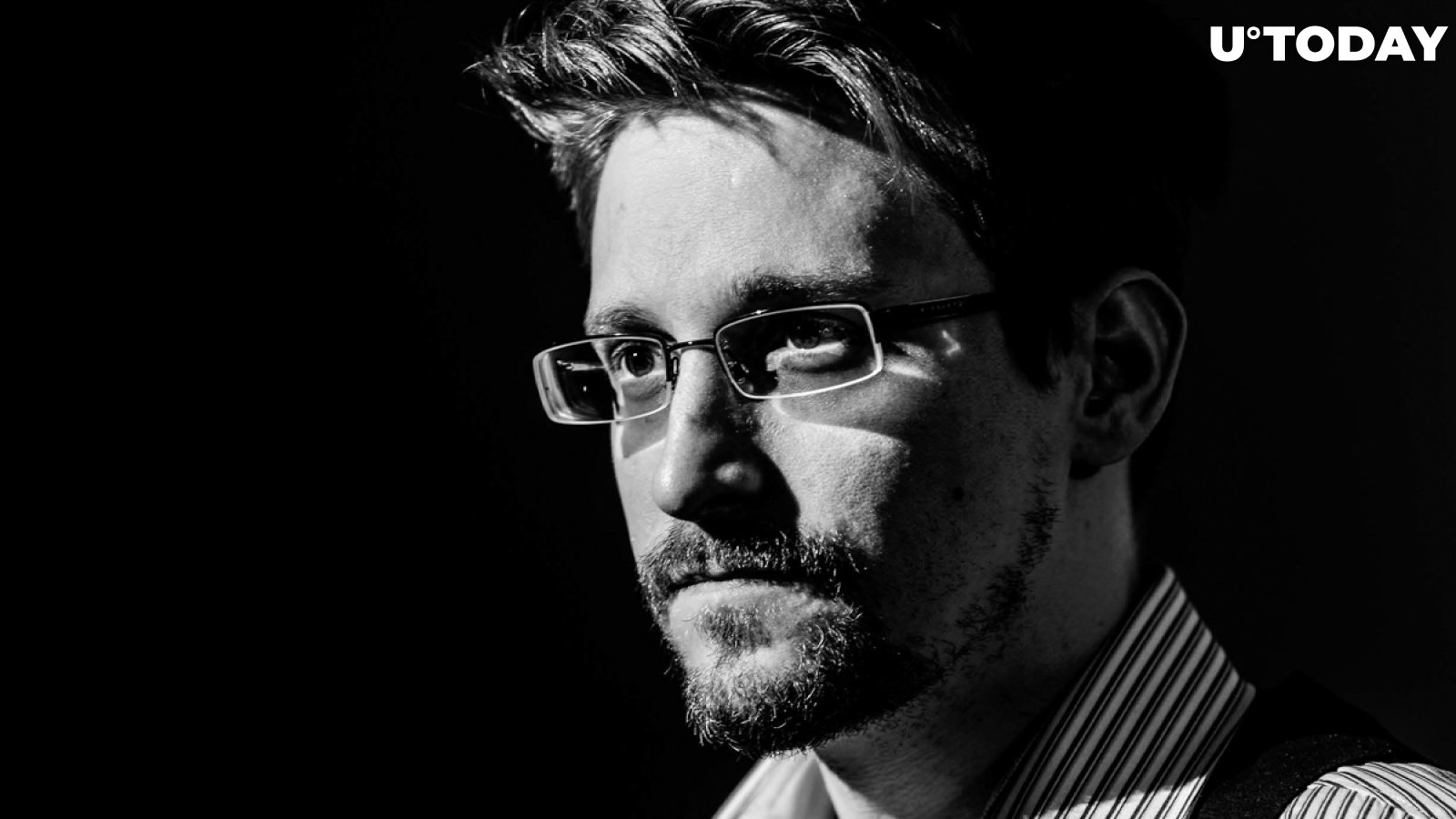 Edward Snowden Says Bitcoin Sucks at Privacy