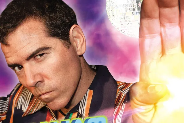 Comedian Graham Elwood Praises Bitcoin, Says He Will Spend His $1,400 Check on BTC