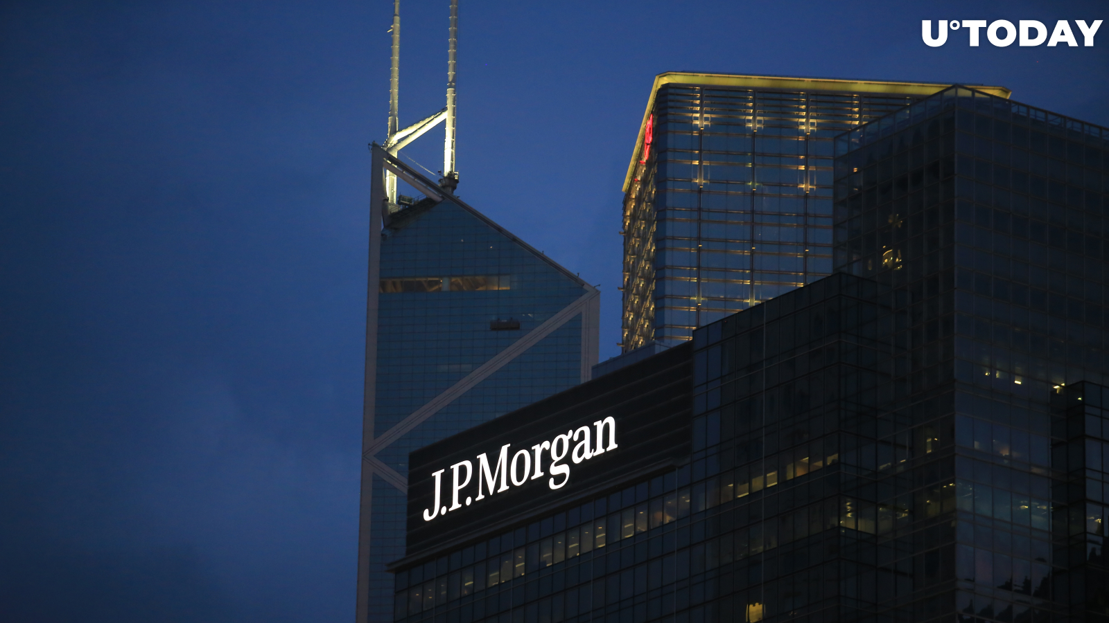 JPMorgan Adjusts Its Bitcoin Target to $130,000, Predicting Strong Institutional Adoption