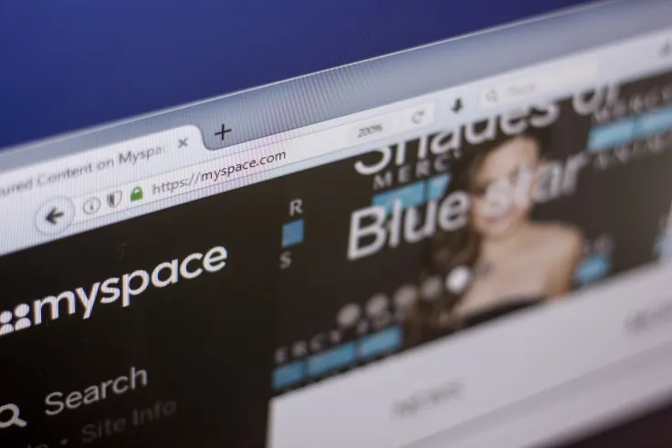 MySpace Founder Tom Anderson Adds Bitcoin Laser Eyes Amid Elon Musk-Driven Crash