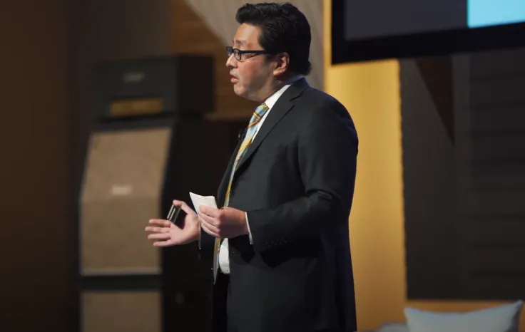 Fundstrat's Tom Lee Says Elon Musk's Market-Moving Tweets Show That Bitcoin Needs to Evolve Further