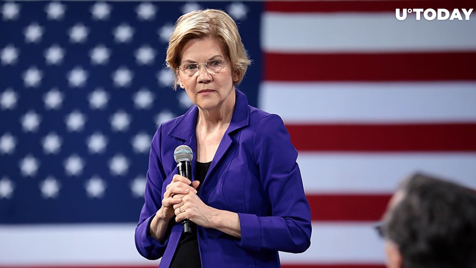 Twitter CEO Unfollows Senator Elizabeth Warren Following Her Anti-Bitcoin Rant
