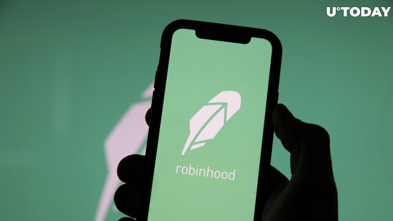 Robinhood Makes Bumpy Debut on Nasdaq 