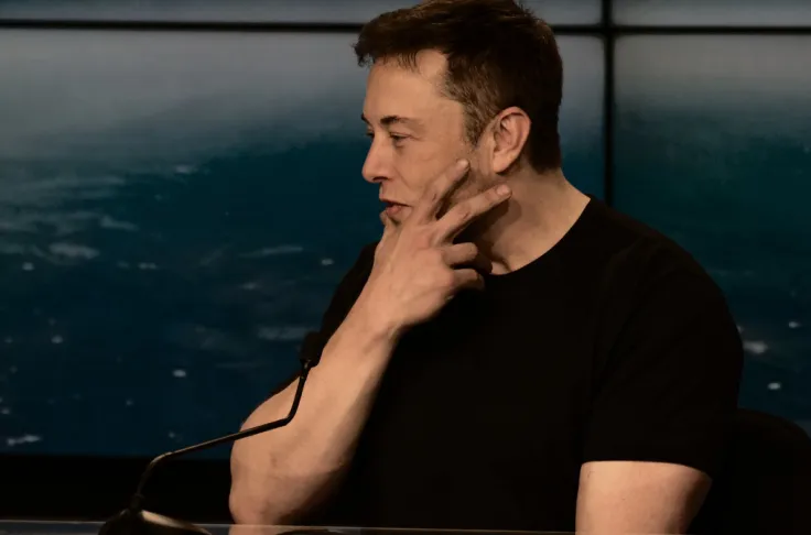 Elon Musk Praises Dogecoin-Trading Hamster for Outperforming Warren Buffett