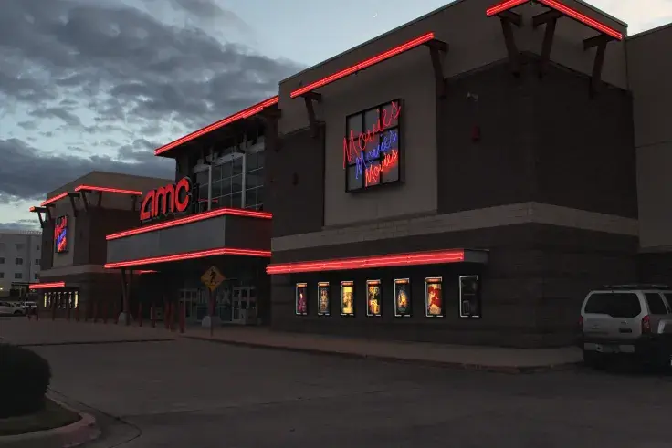 Dogecoin Could Be Accepted by Movie Theater Giant AMC