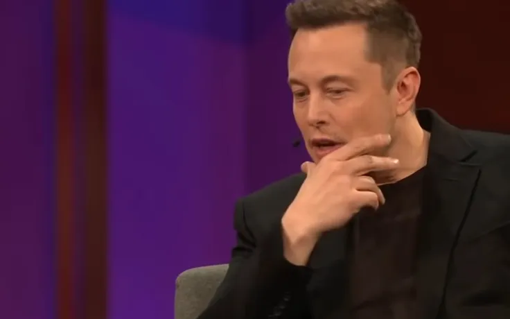 Elon Musk Believes Crypto-Hating Sen Warren Should Leave Senate for Good: Details