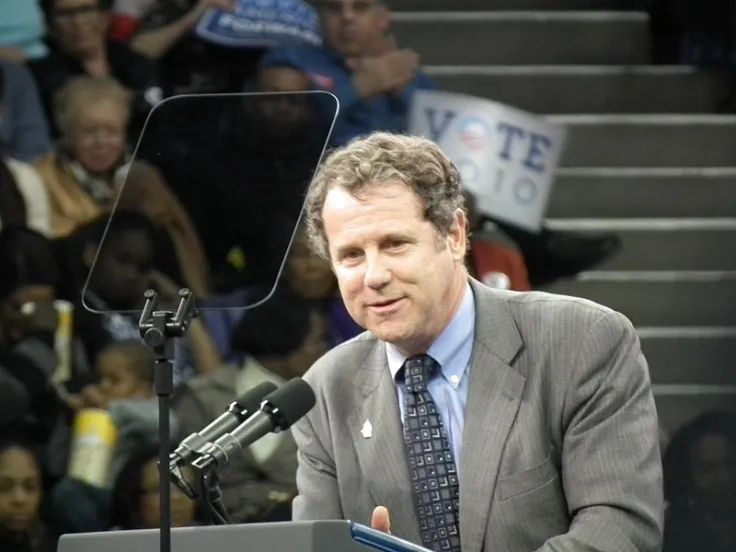 Senator Sherrod Brown Lambasts Stablecoins During Recent Hearing