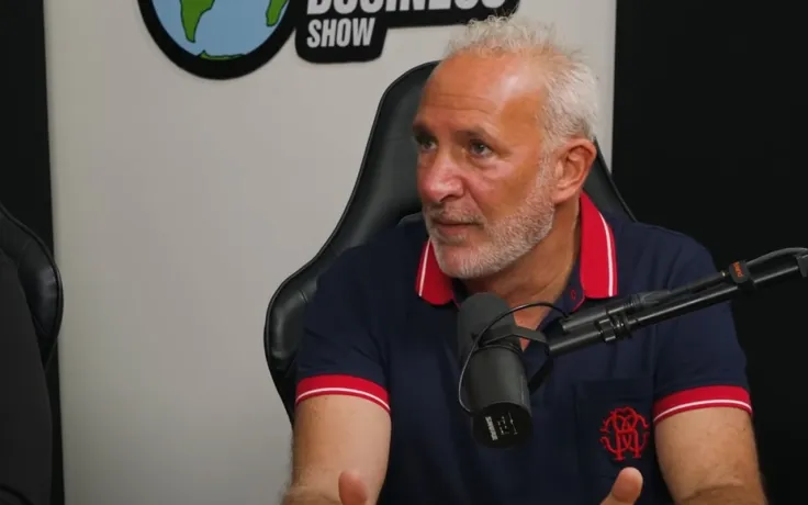 Politicians' Salaries in Bitcoin Are Stable Despite Price Plunge, Peter Schiff Says, Here's Why