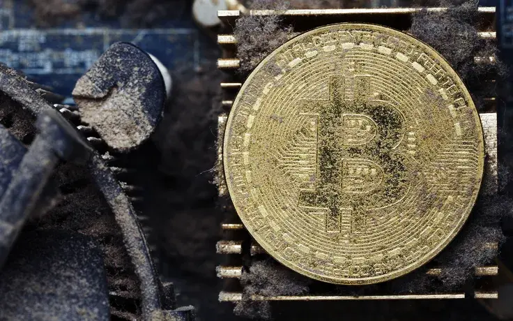 2.3 Million Bitcoin Last Active 10+ Years Ago Remain Unsold: Details