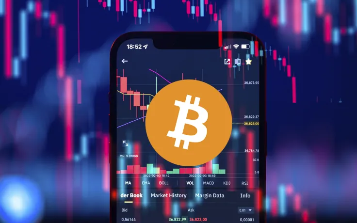 Bitcoin Exchange Reserves Crash to Three-Year Low: Details