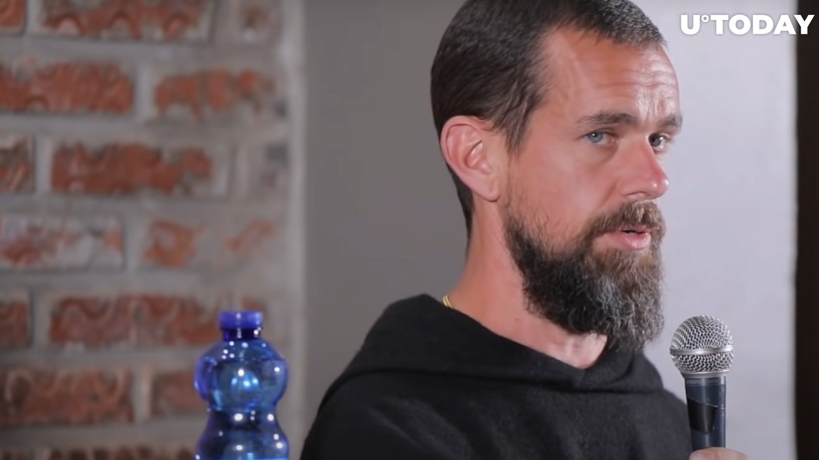 Jack Dorsey Adds "Bitcoin" to His Twitter Bio Section – Is He up to Something?