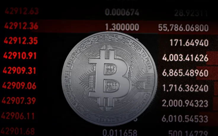 Bitcoin's Drop Below Average Mining Cost Could be Disruptive for Market: Here's Why