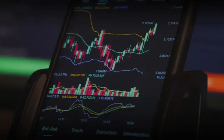 Cryptocurrencies Show up for 35% Gains After Majority of Traders Capitulate