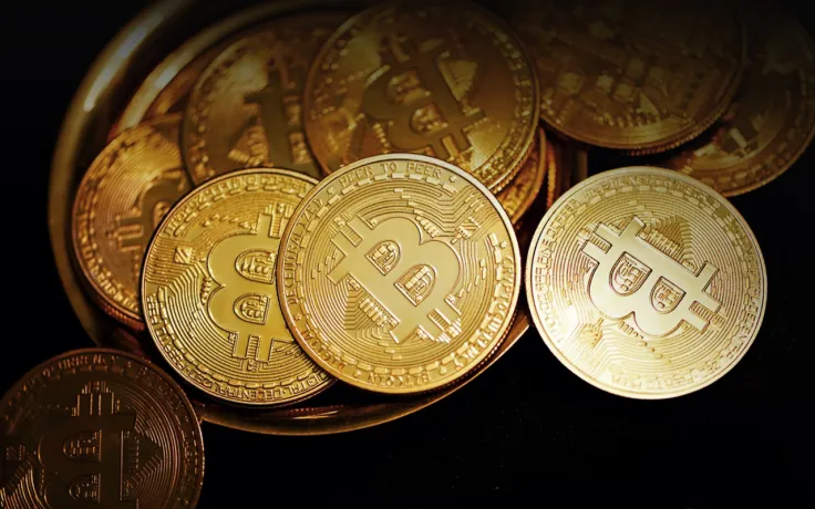 These Five Addresses Now Hold 770,000 BTC and Adding Even More: Details