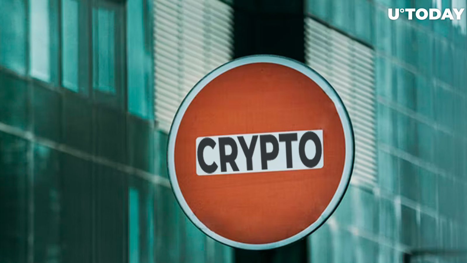 Former Federal Reserve Regulator Is Calling for Banning Crypto