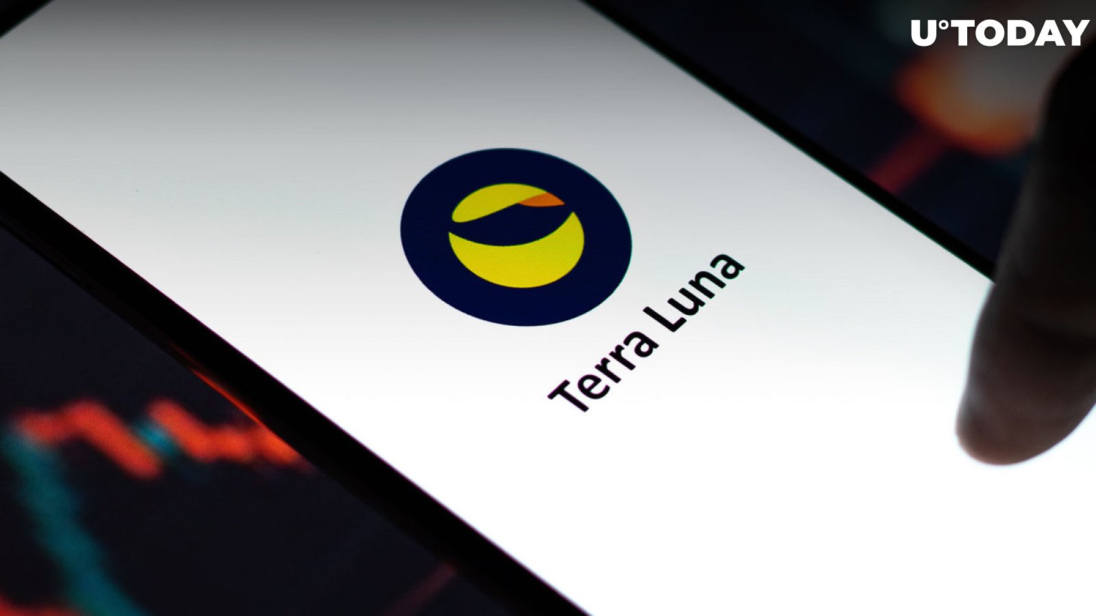 Terra LUNA Pushed Out of Top 100 as Price Fails To Rise: Details