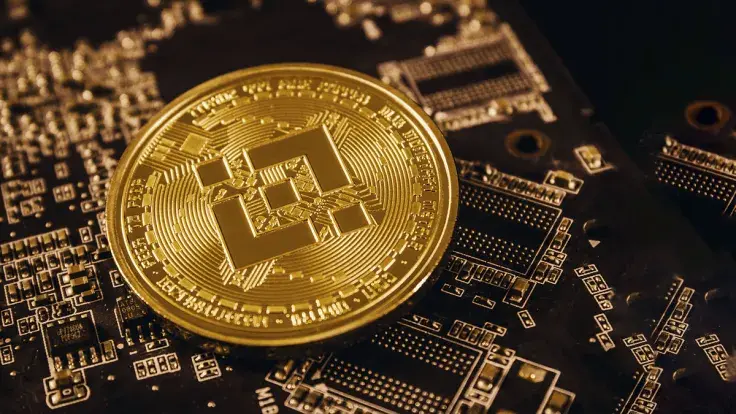 How has BNB fared with FUD surrounding Binance?