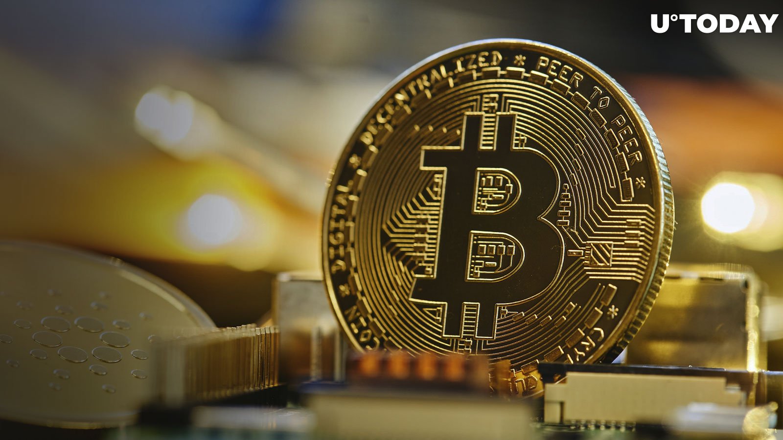 Bitcoin Jumps Back Above $17,000