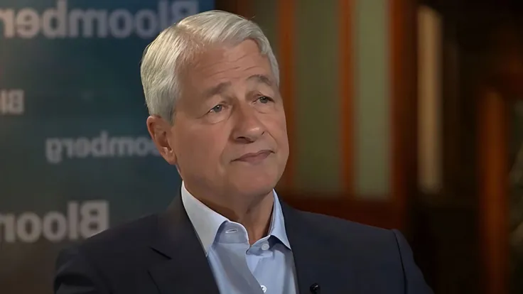 JPMorgan CEO Lambasts Bitcoin as “Decentralized Ponzi Scheme”
