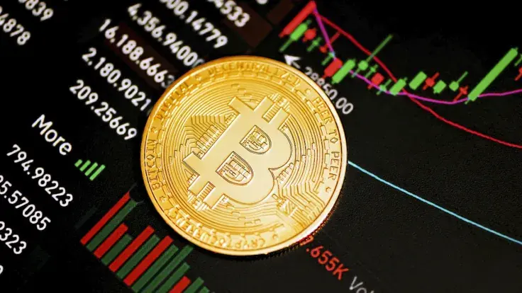 Bitcoin (BTC) Price Forms Unique Pattern