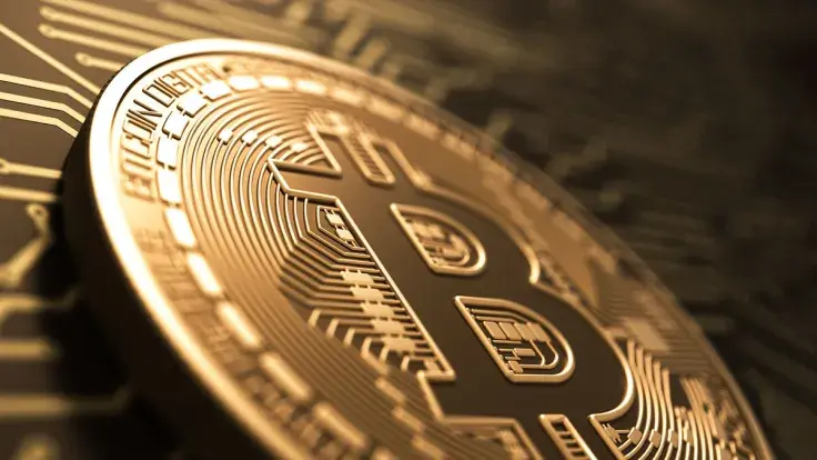 Is Bitcoin Manipulated? Analyst Breaks Down Suspicious BTC Sell-off