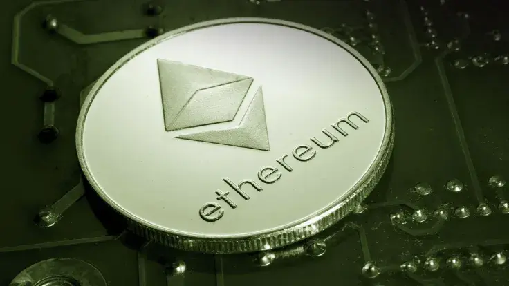 ETH Biggest Non-Exchange Wallet Supply Surges as Ethereum Sits Around $1,900