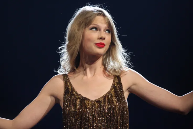 Bitcoin Outshines Taylor Swift in Google Searches