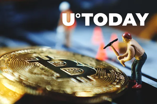 Miners Accumulate Another 8,874 Bitcoin: Glassnode