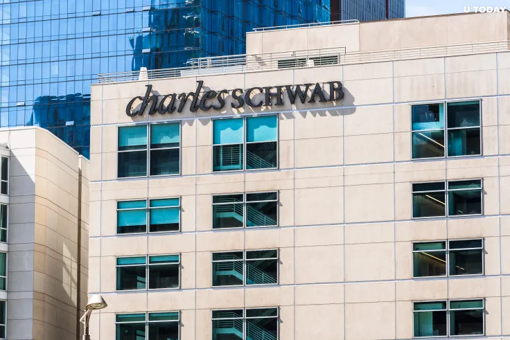 Charles Schwab Plans to Make Crypto Available to Its Clients