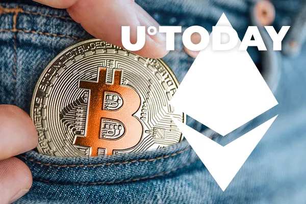 Bitcoin Long-Term Holder Position Flips Green, While ETH Is Outflowing from Exchanges, Here's What It Means