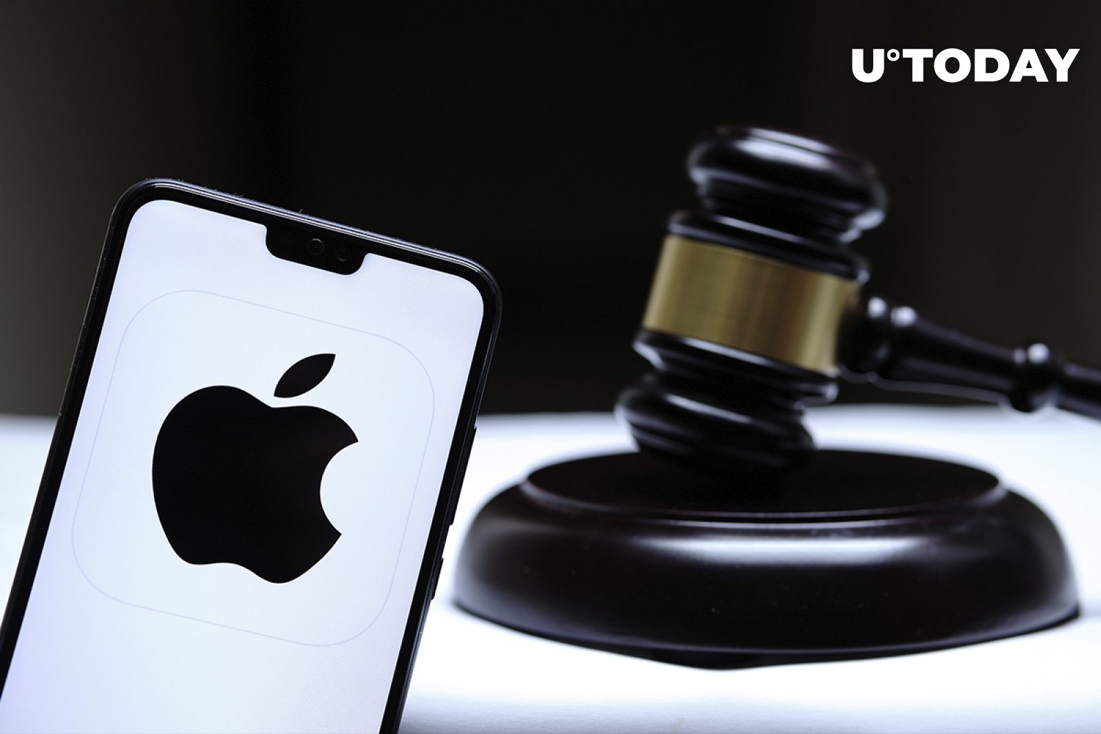 XRP Holders File Class-Action Lawsuit Against Apple