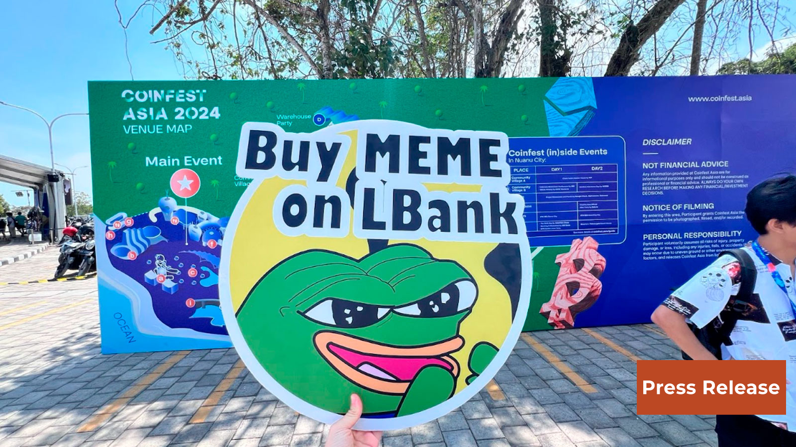 LBank Captivates Coinfest Asia 2024 Attendees with Exclusive Merchandise and Engagement