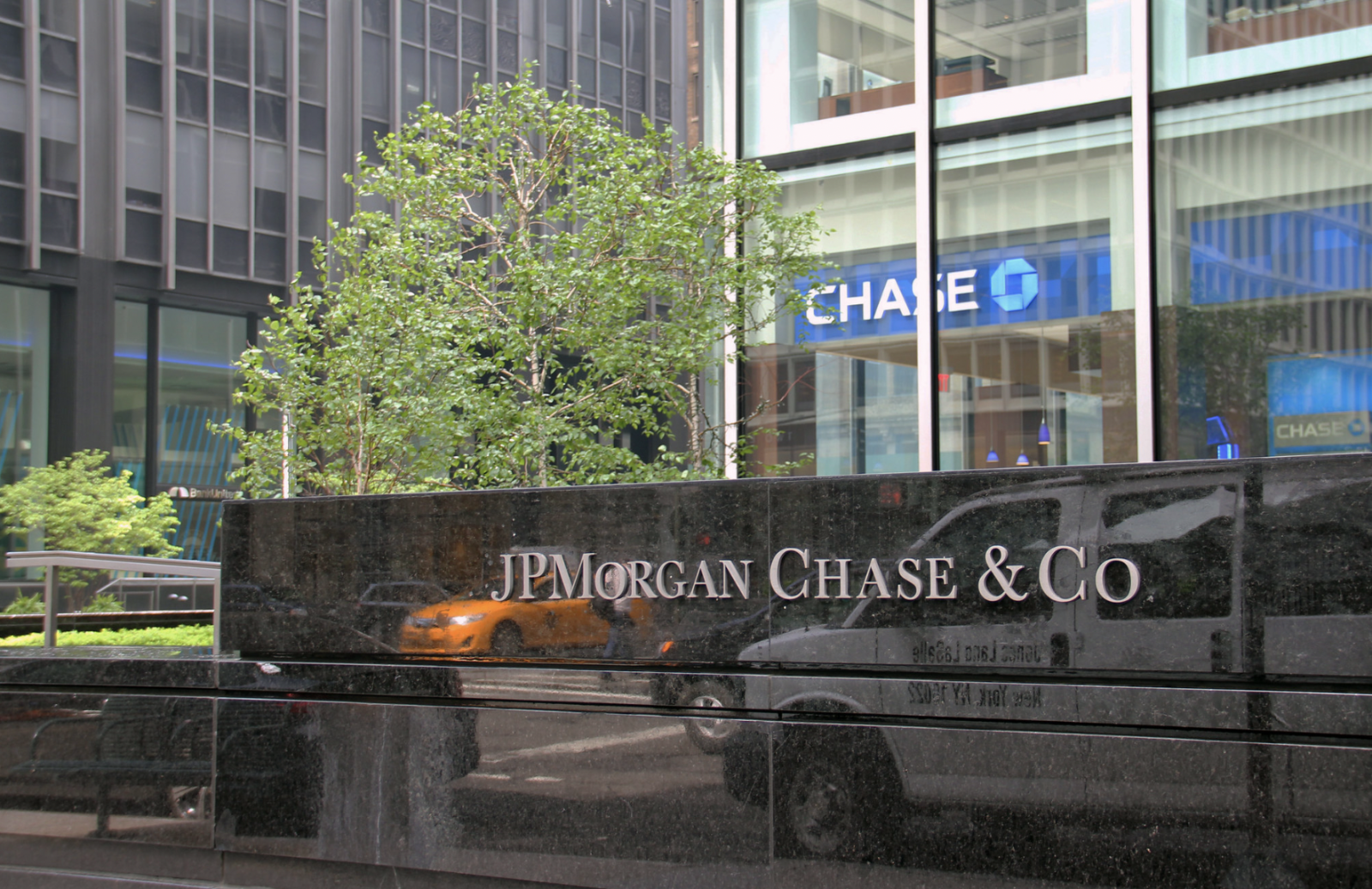 Breaking: JPMorgan Eyes Bitcoin-Backed Loans in Major U-Turn