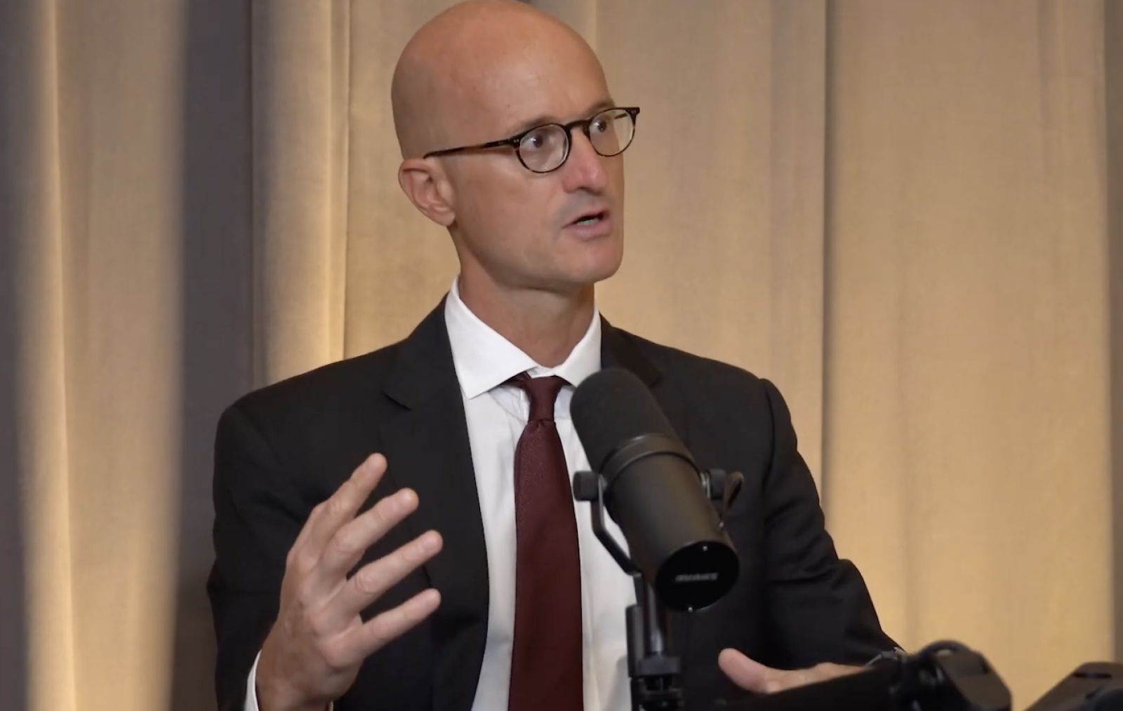 Former IFF Economist Claims Bitcoin Has Been Relegated to the Sidelines – U.Today