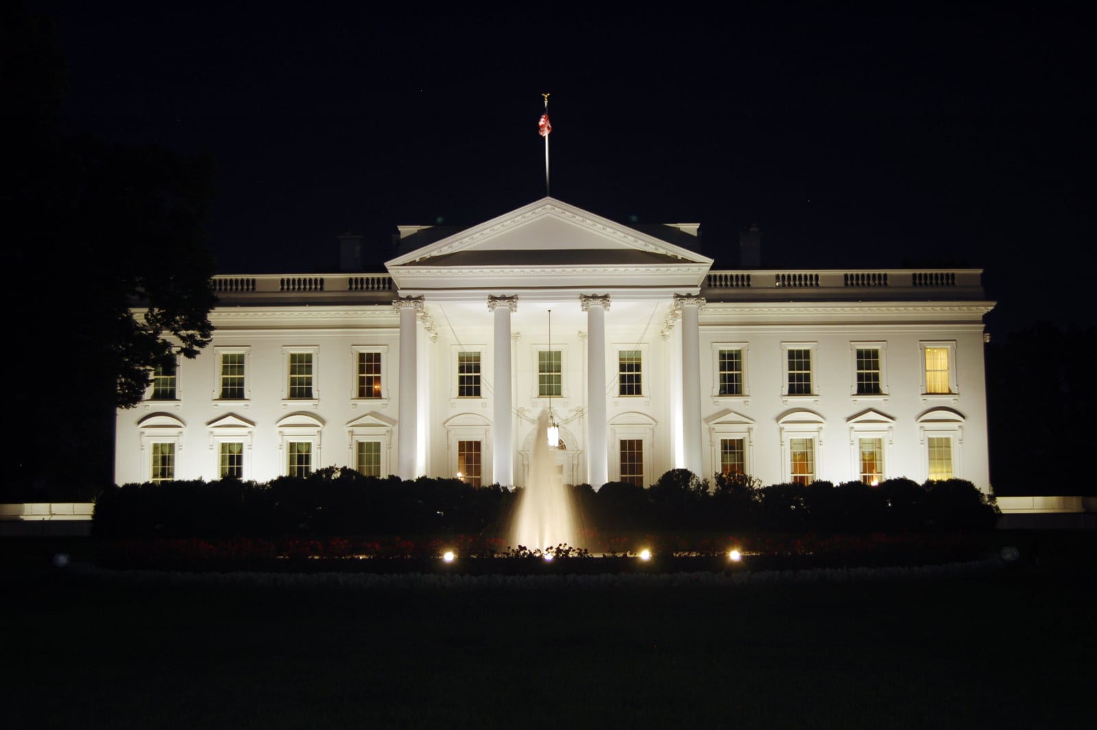 Ripple CEO Introduced at White House: Watch